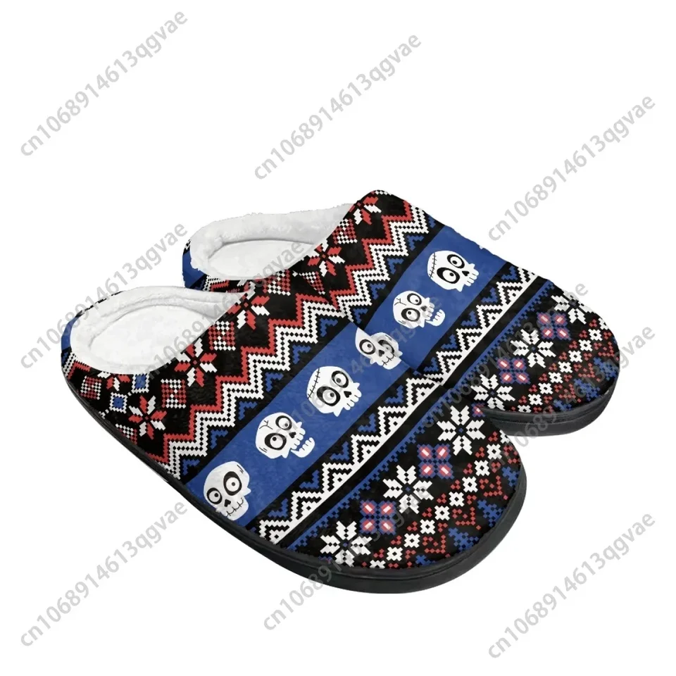 Skull Fair Isle Pattern Fleece-Lined House Slippers - Blue/Red/White